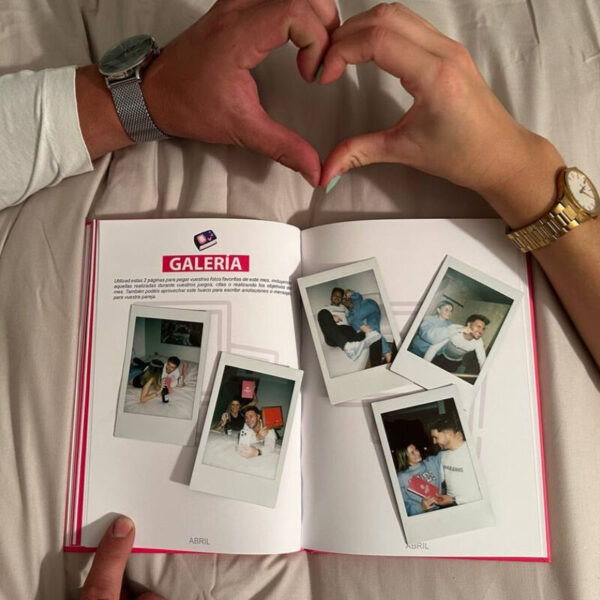 COUPLETITION - ALBUM JOURNAL DAMOUR DE SOUVENIRS  SOUHAITS POUR UN COUPLE